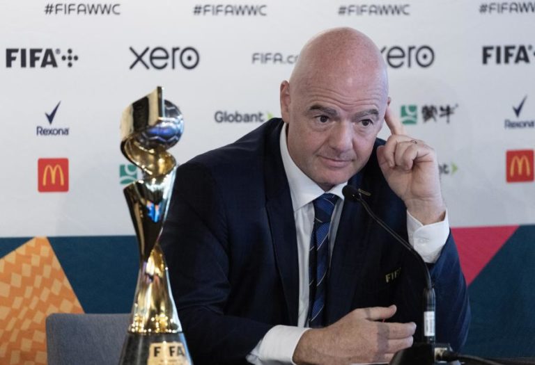 Superliga: Presidente da FIFA diz que decisão “não muda nada”