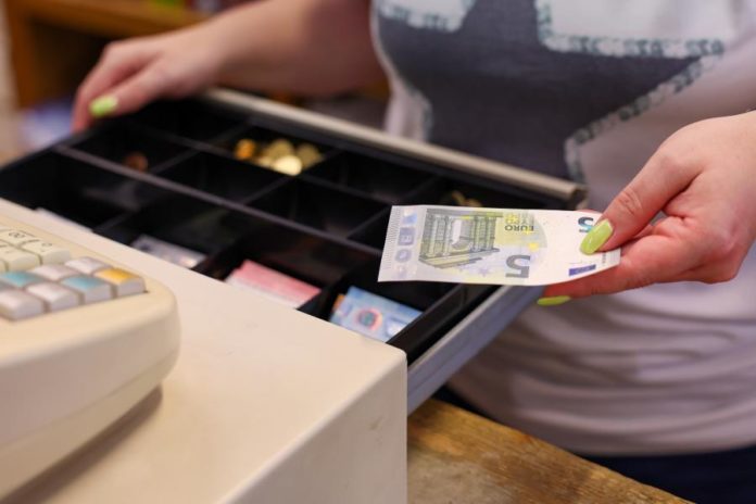 41453944.jpg