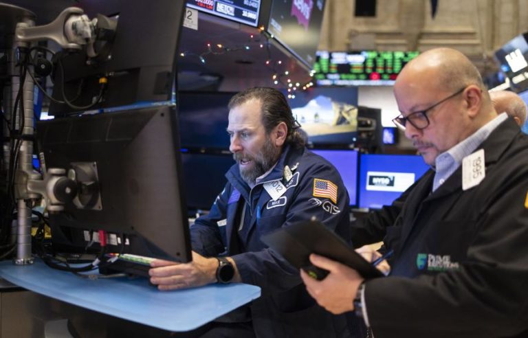 Wall Street segue em baixa com foco nos resultados de grupos financeiros