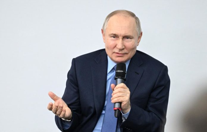 42119457.jpg