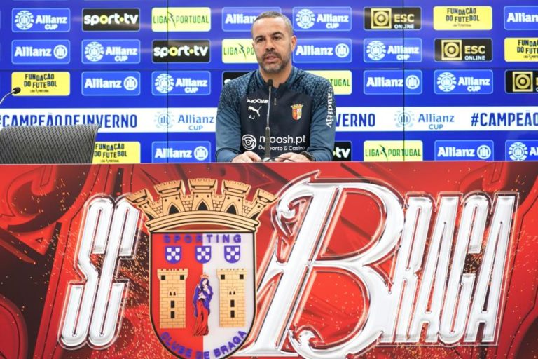 Artur Jorge quer Taça da Liga para o Sporting de Braga, mas recusa favoritismo