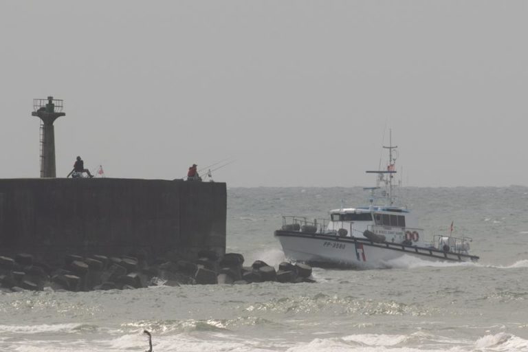 Taipé acusa Pequim de intercetar barco turístico perto da China continental