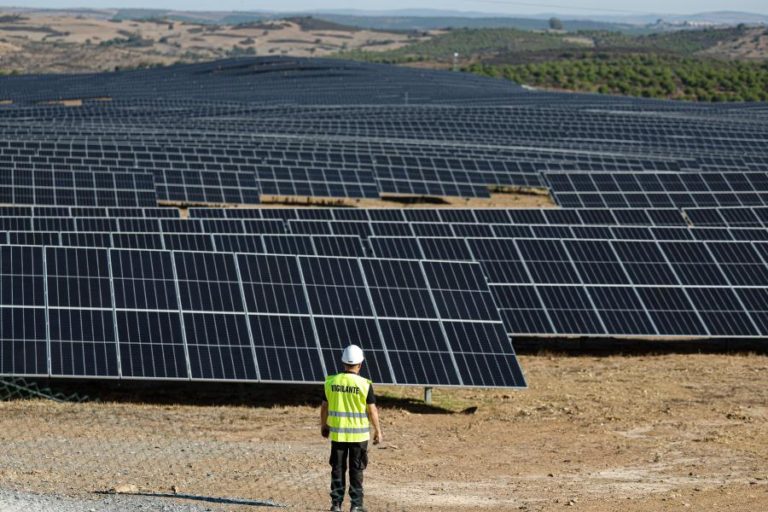 Galp fecha acordo para instalar baterias e armazenar energia na central de Alcoutim