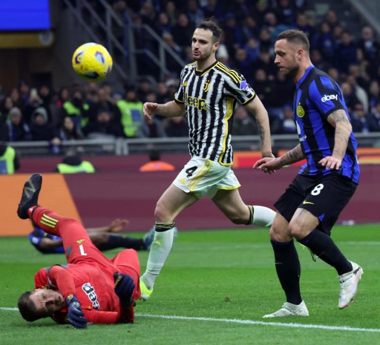 Inter Milão bate Juventus e segura liderança da Serie A