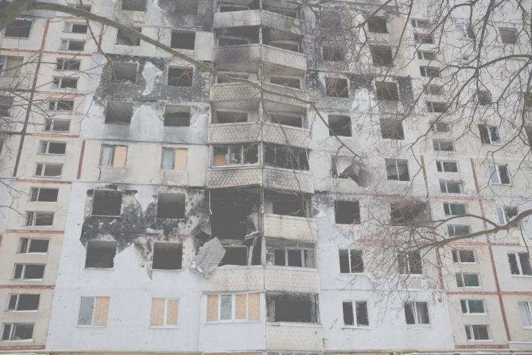 Ucrânia: 2 anos depois, Kharkiv sobrevive a russos e fantasmas