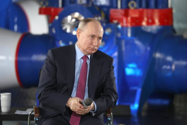 Putin diz que Ucrânia é “questão de vida ou morte” para a Rússia