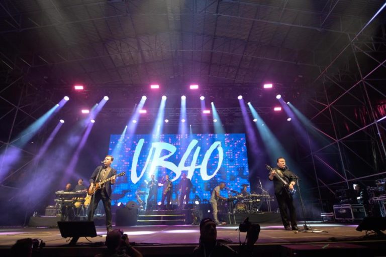 UB40 brindam aos 40 anos da Ovibeja com “Red Red Wine”