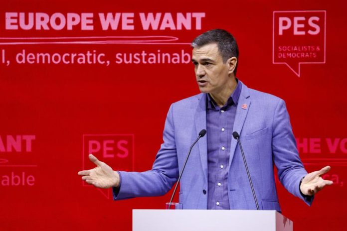 42441389.jpg