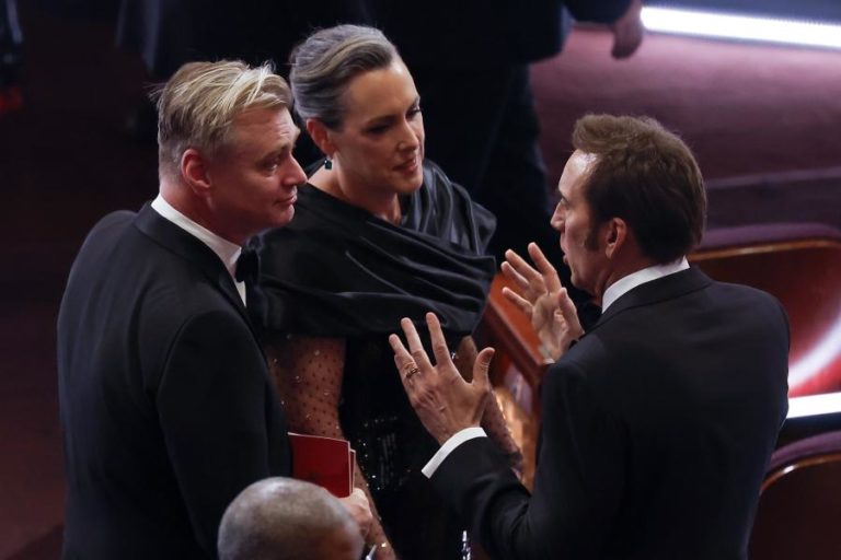 Christopher Nolan vence Óscar de Melhor Realização por “Oppenheimer”