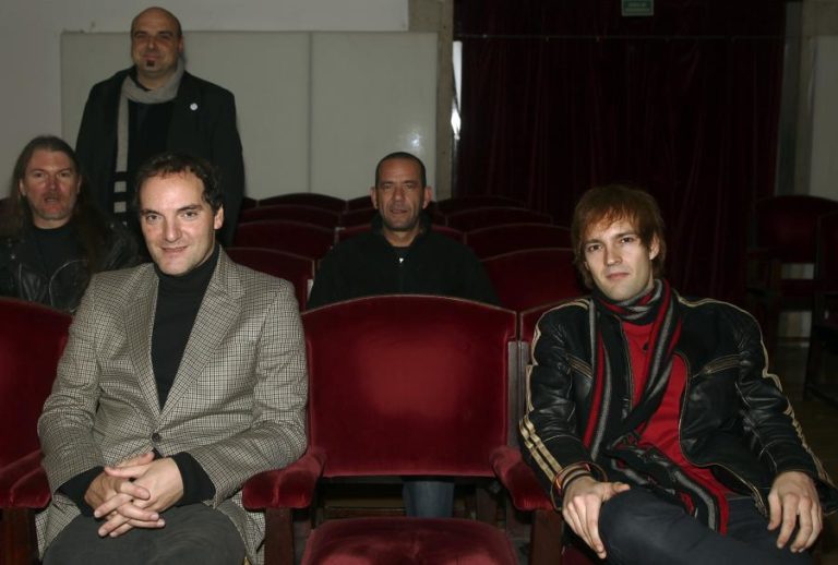 Delfins celebram hoje 40 anos de carreira com concerto esgotado em Lisboa