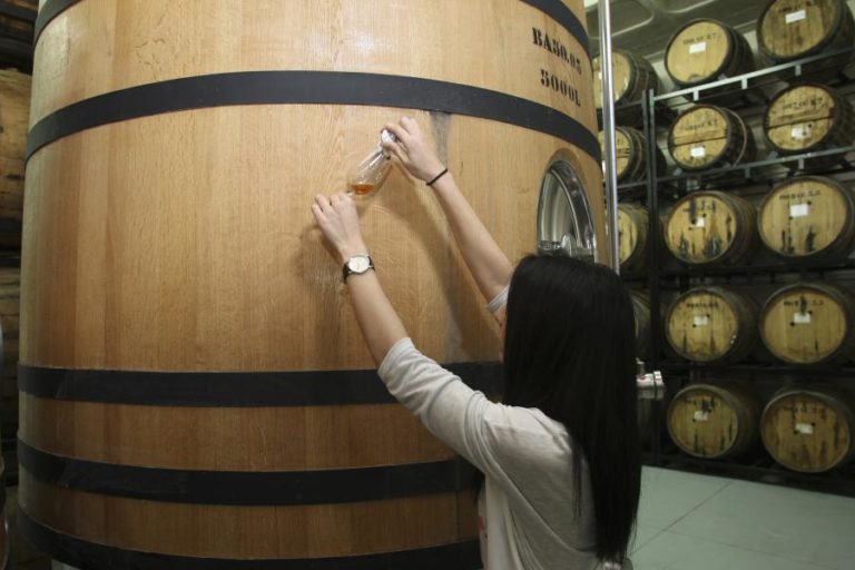 Comercialização de Vinho Madeira com aumento na quantidade mas decréscimo nas receitas