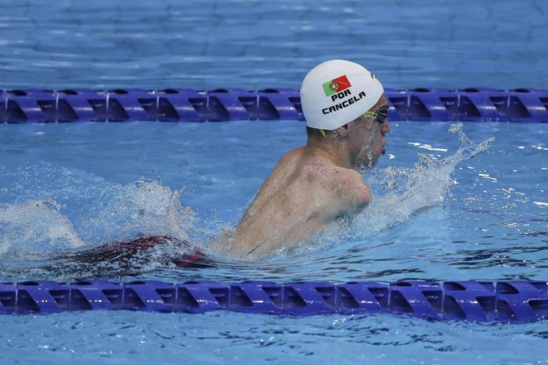 Português Diogo Cancela conquista prata nos Europeus de natação paralímpica