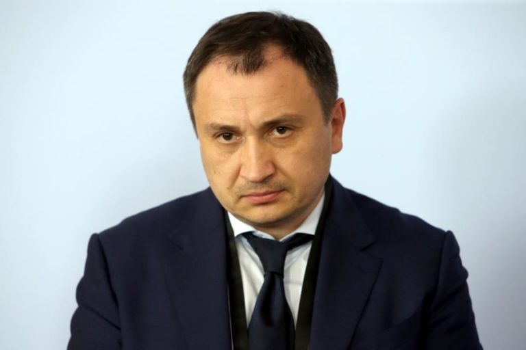 Justiça da Ucrânia ordena detenção de ministro da Agricultura por corrupção