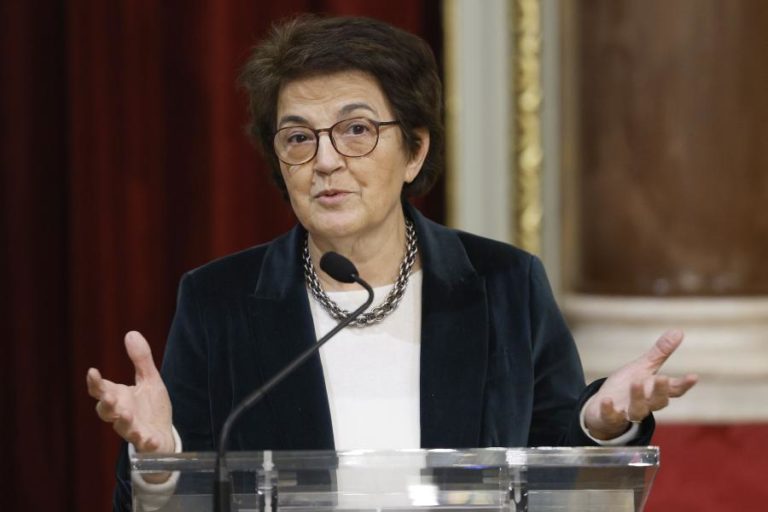 Ex-provedora da Santa Casa de Lisboa acusa Governo de a ter exonerado de “forma rude”