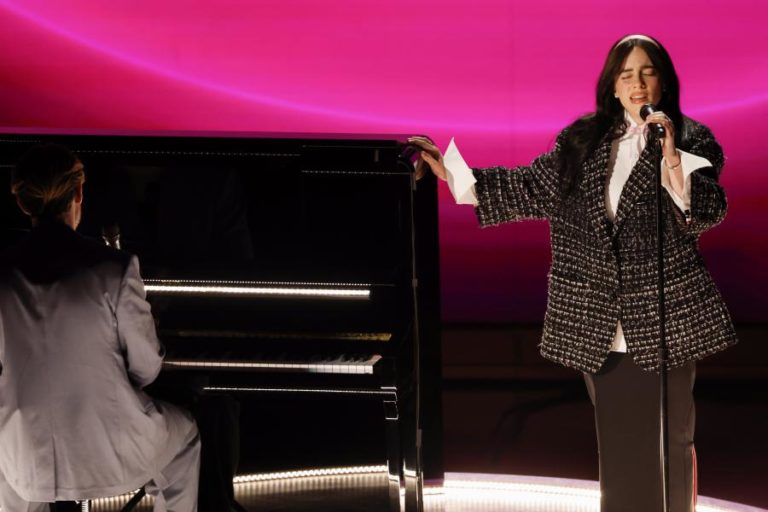 Billie Eilish, Bon Jovi, Pearl Jam e outros 200 artistas pedem que IA respeite os seus direitos