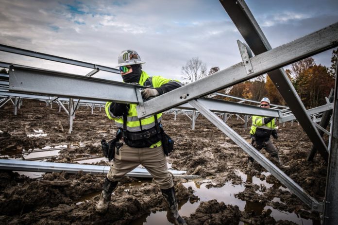 B2-01-VT NATIONAL DAY MOURNING LIUNA NA 0420924