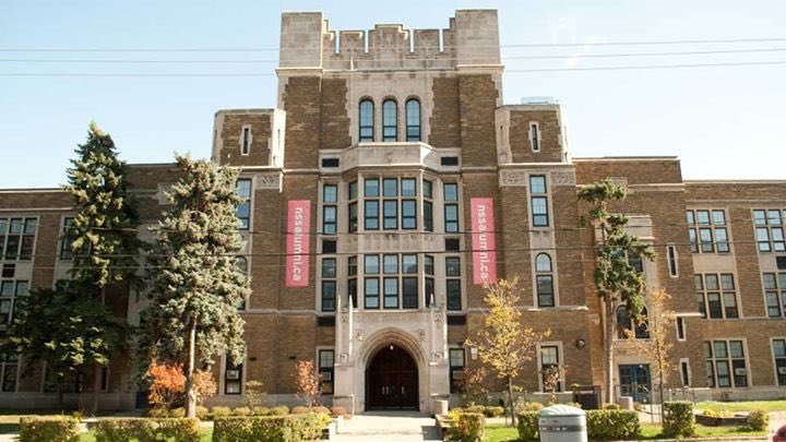 Ameaça de bomba: Northern Secondary School fechada pela Polícia de Toronto