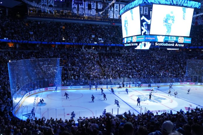 B4-02-VT DESTAQUES DESPORTO CANADA NA 042524