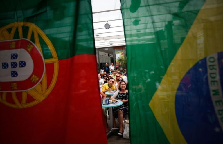 Primeira carga de ajuda humanitária de Portugal para o Brasil seguiu hoje de avião