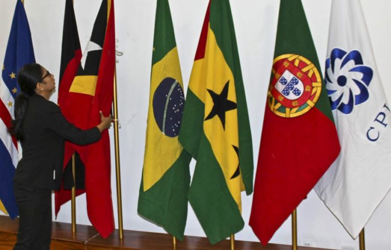 PM são-tomense defende revisão do acordo ortográfico da CPLP