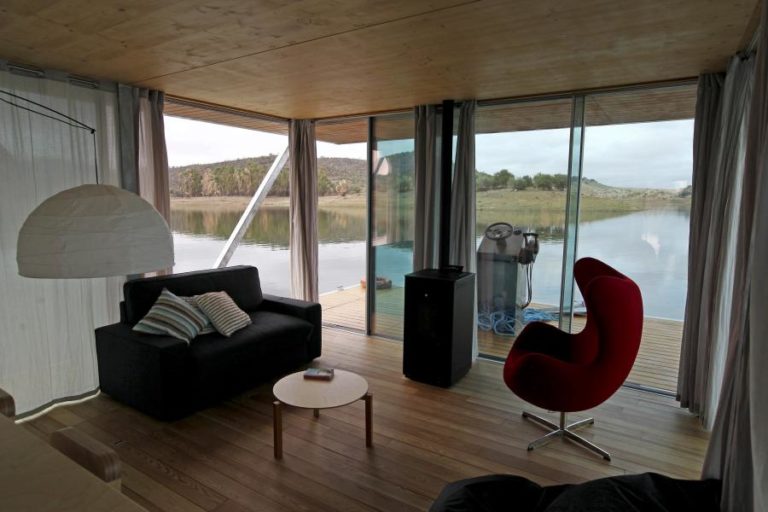 Proveitos do alojamento turístico crescem 15% no 1.º trimestre para 913 ME