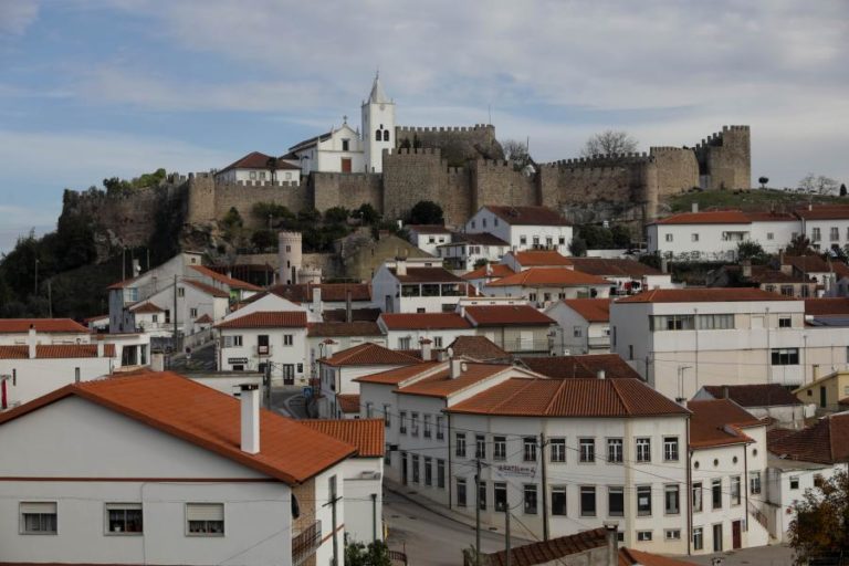 Feira Medieval de Penela tem dois dias de programa dedicado ao rei Afonso IV