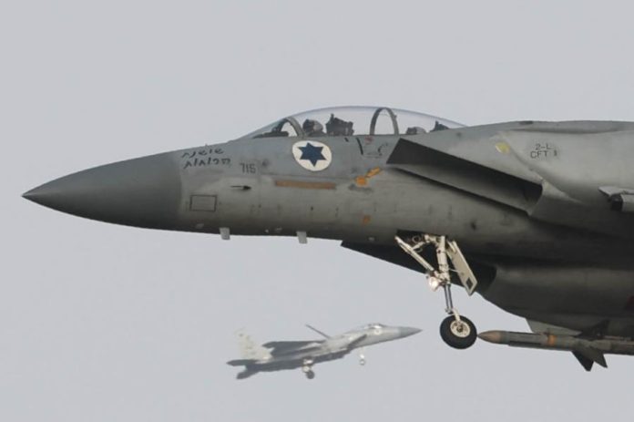 42590168.jpg