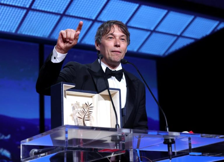 Filme “Anora” do norte-americano Sean Baker vence Palma d’Ouro de Cannes