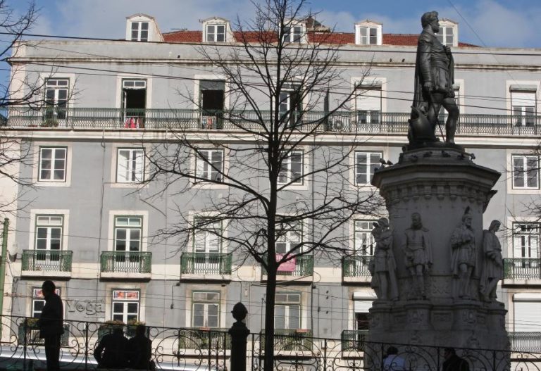 Câmara de Lisboa celebra até junho 500 anos do nascimento de Luís de Camões