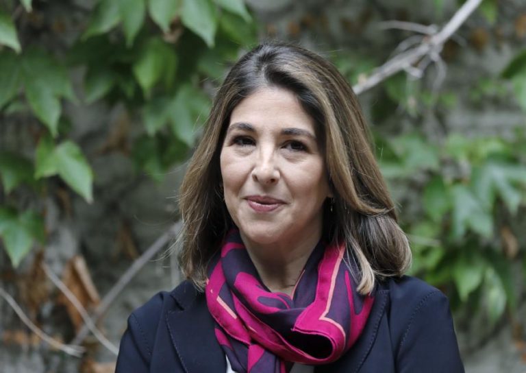 Escritoras V. V. Ganeshananthan e Naomi Klein vencem Women’s Prize