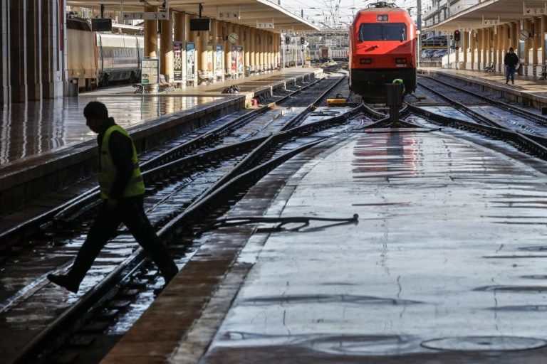 Trabalhadores da CP marcam greve conjunta para 28 de junho