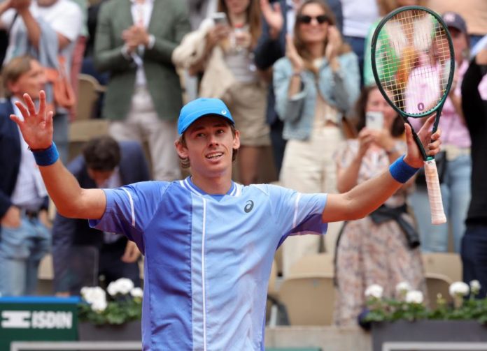 42977203.jpg