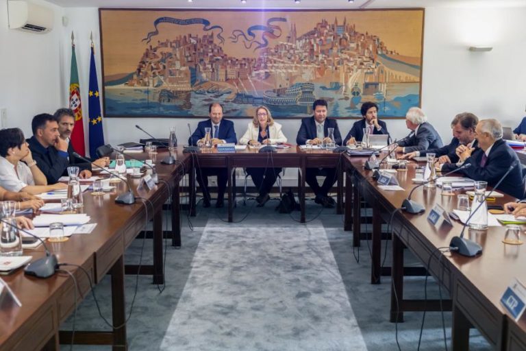 Governo e parceiros sociais põem “tudo em cima da mesa” para abordar acordos em vigor