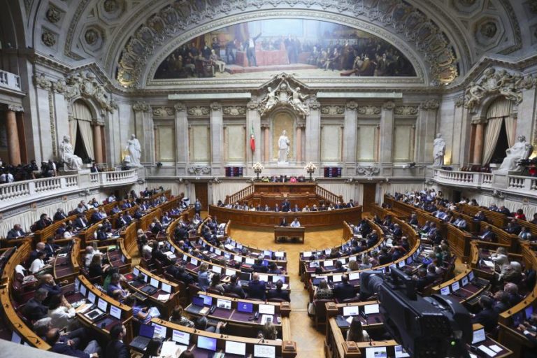 Parlamento pede reforço da ACT para mais atenção sobre trabalhadores migrantes