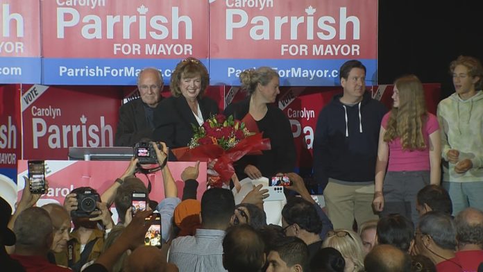 B1-02-VT VITORIA PARRISH MISSISSAUGA RS 061124