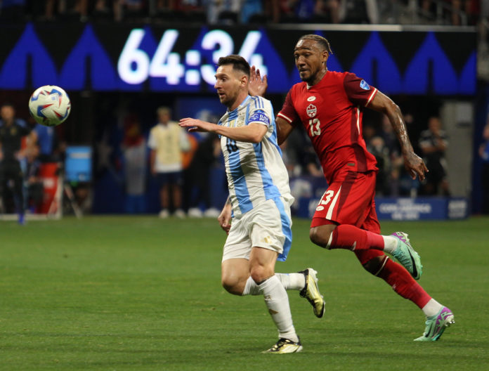 B4-03-VT DESTAQUES DESPORTO CANADA NA 062124