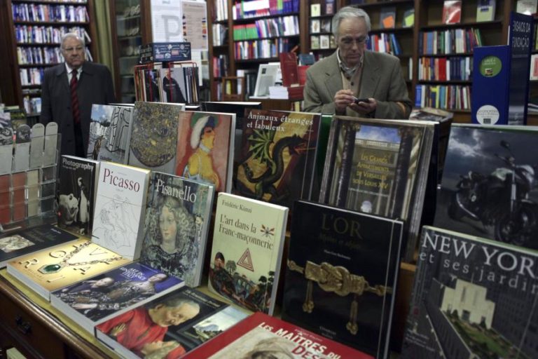 Dora Nunes Gago vence Grande Prémio de Literatura de Viagens da APE