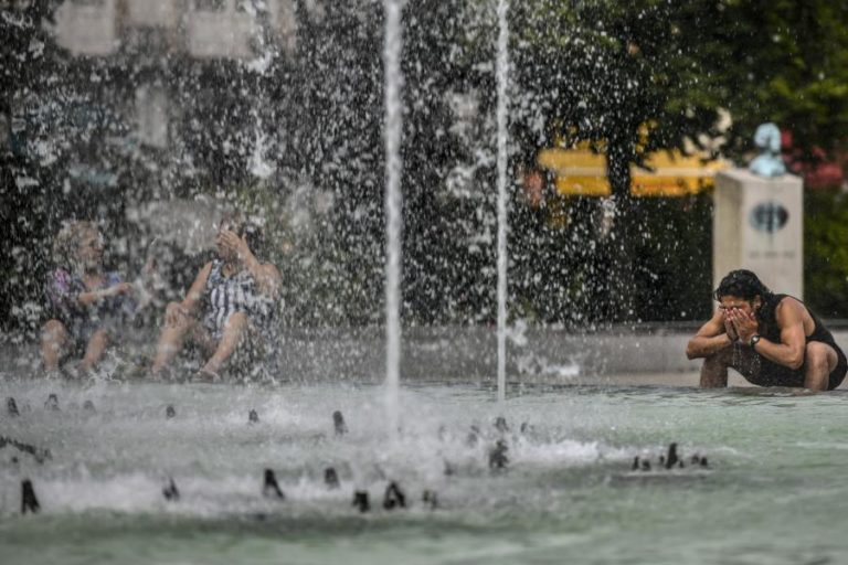 Onze distritos sob aviso laranja entre hoje e quarta-feira devido ao calor