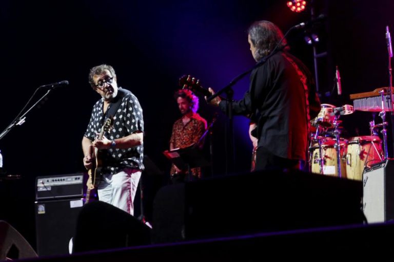 Rui Veloso Trio, Jesse Royal e Ayom atuam no festival açoriano Maré de Agosto