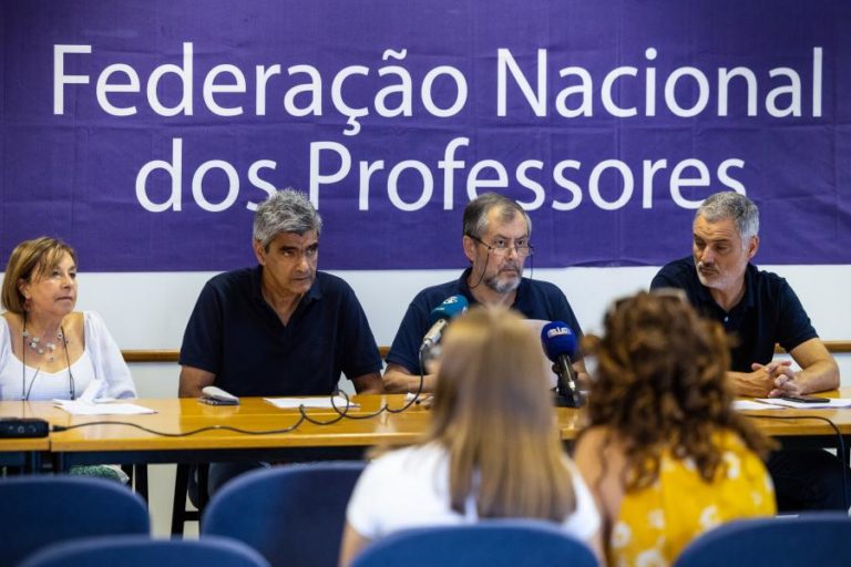 Fenprof dá “sinal mais” ao governo pela recuperação do tempo de serviço dos professores