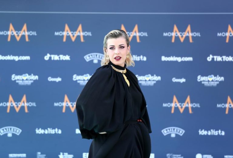 Mimicat edita hoje “Peito” álbum pleno de versatilidade e criatividade