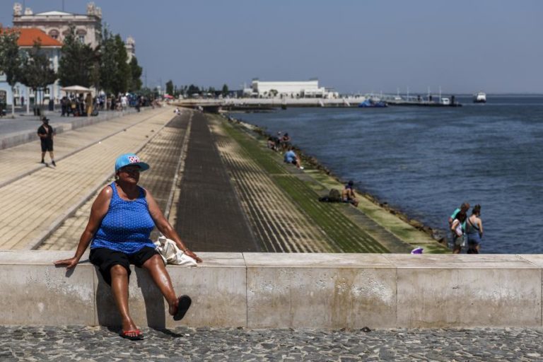 Fim de semana e início de semana com temperaturas “acima do usual”