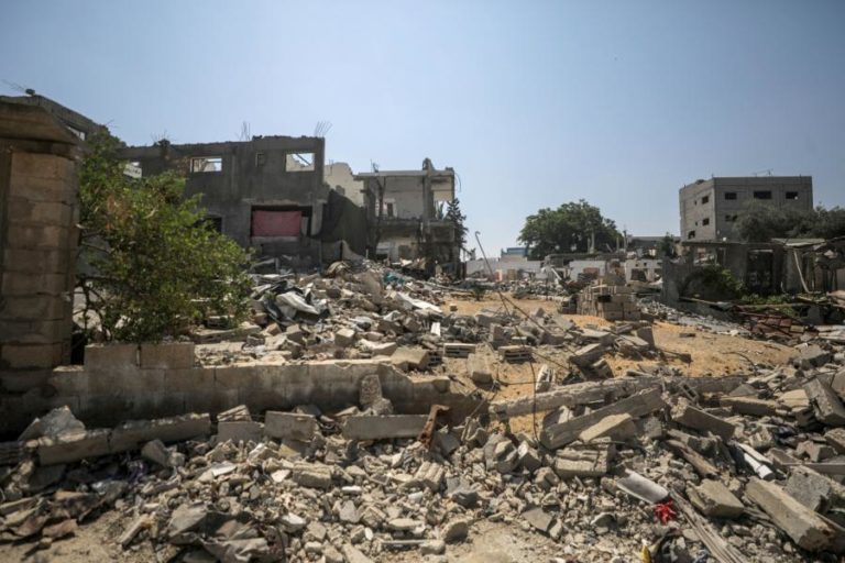 UE denuncia que mais de 92% das escolas em Gaza foram destruídas ou danificadas