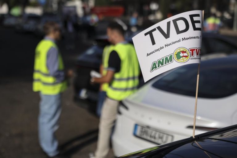 TVDE recebem garantia do PSD de proposta de alteração à lei do setor até novembro