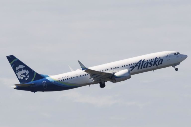 Boeing anuncia que vai despedir 10% dos trabalhadores