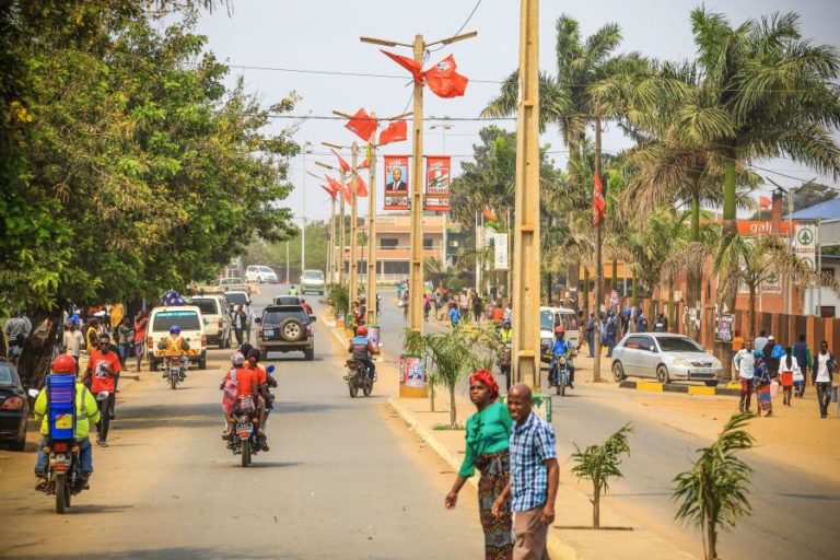 Moçambique/Eleições: Um ferido por “tiros de dispersão” e 4 detidos em “agitação popular” em Maputo