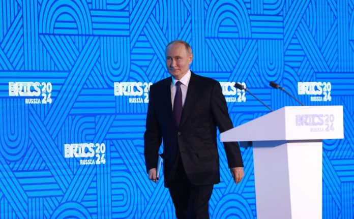 43750796.jpg