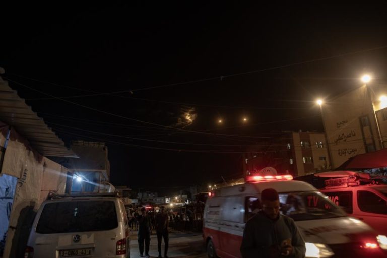 Israel mata 4 engenheiros que reparavam tubagens no sul de Gaza
