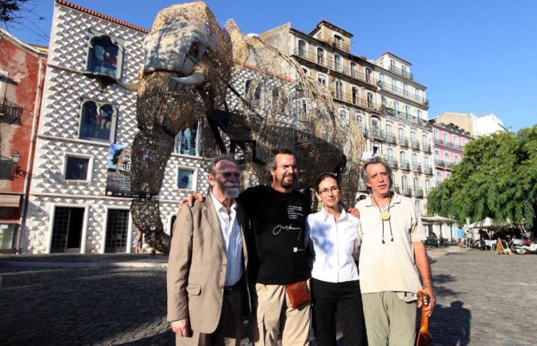Cantautor espanhol Luis Pastor vence Prémio Luso-Espanhol de Arte e Cultura 2024