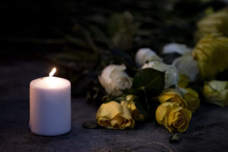 Cantor Paulo Alexandre de “Verde Vinho” morre aos 93 anos